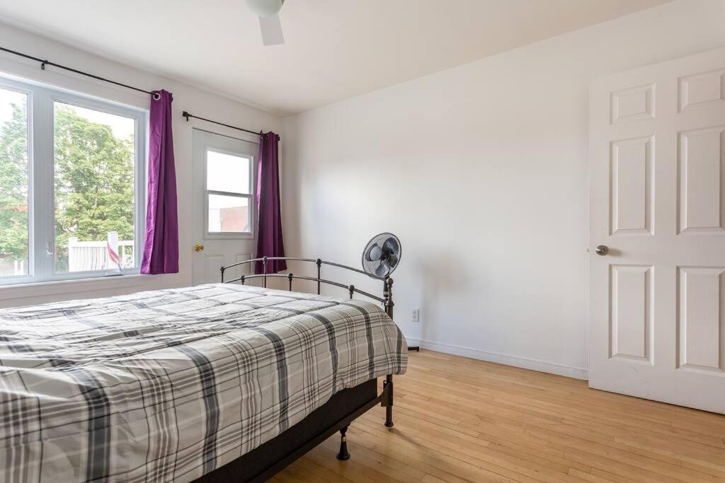 Lovely Rental Unit With Balcony~ Autoroute 40 Montréal Buitenkant foto